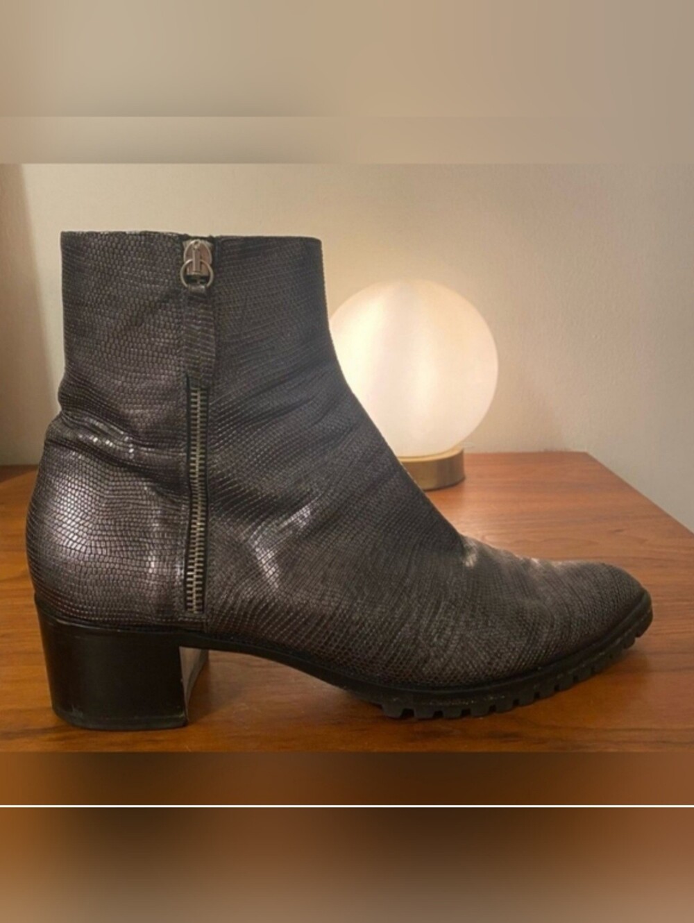 Made in Italy Capinil Botticelli Textured Leather Ankle Boots Size 41.5 EU